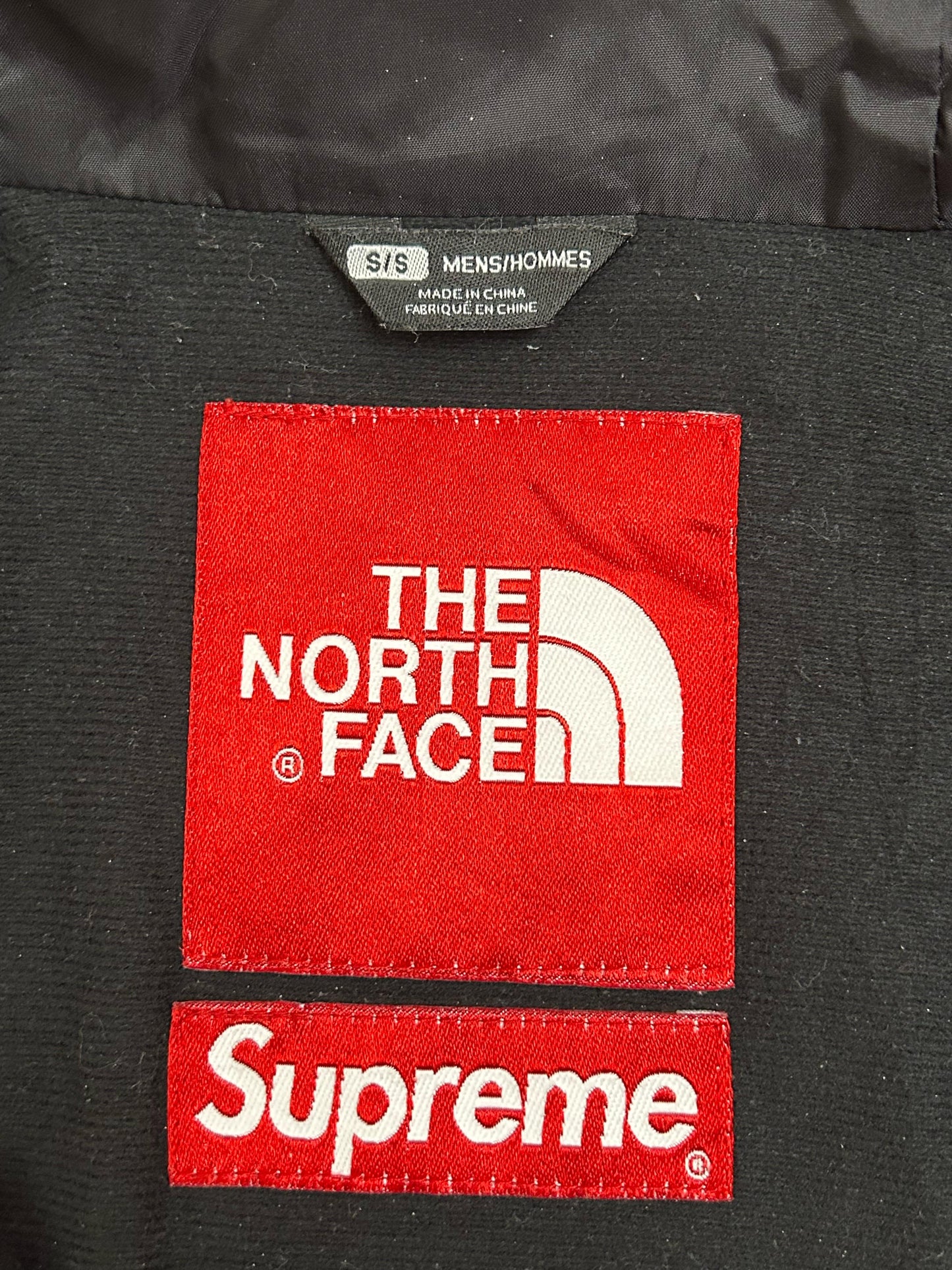 Supreme x The North Face FW14 Bandana Mountain Jacket Red - Small - Rare & Authentic