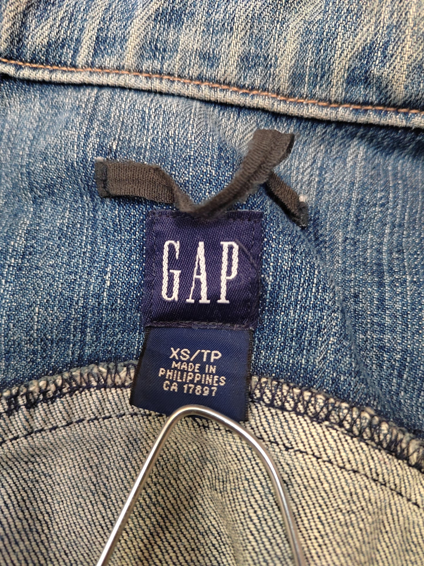 GAP Denim Jacket Women’s Extra Small Blue Button Up