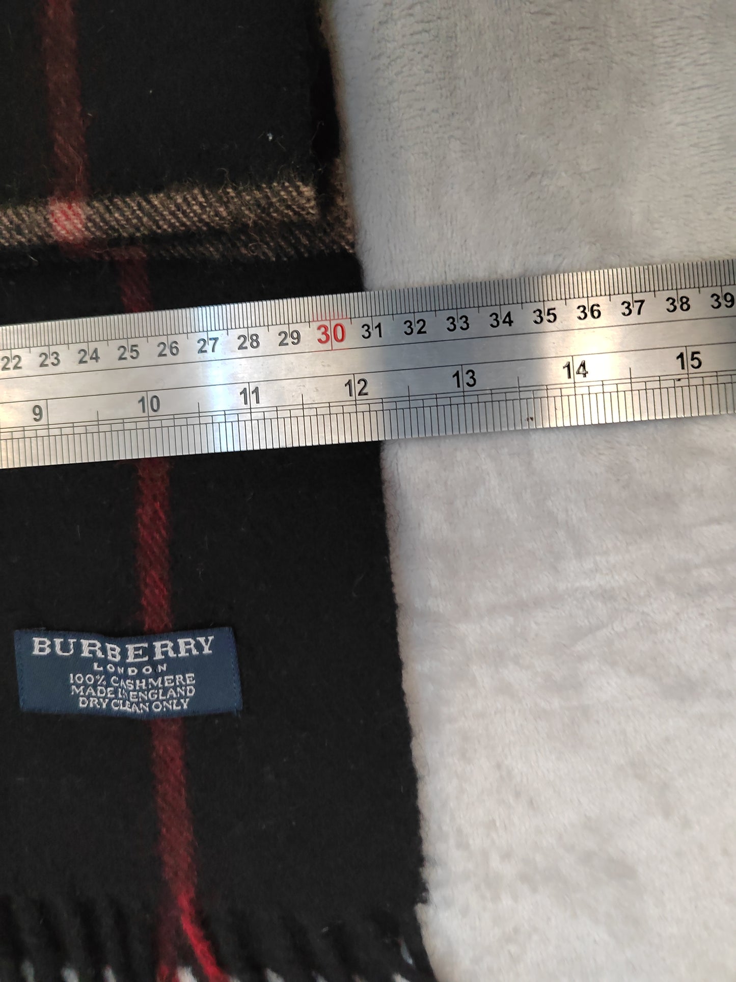 Burberry Scarf Lambswool Nova Check Black London Made In England