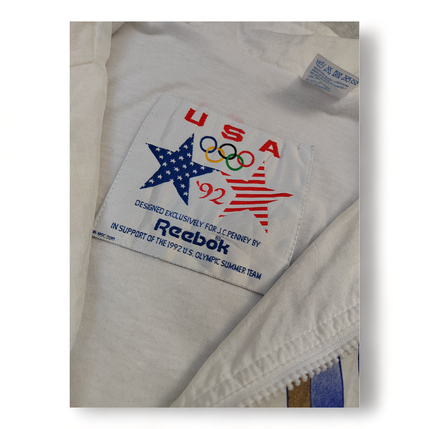 Vintage REEBOK 1992 USA Olympic Patriotic Flag Zipped Jacket Size L-Unisex