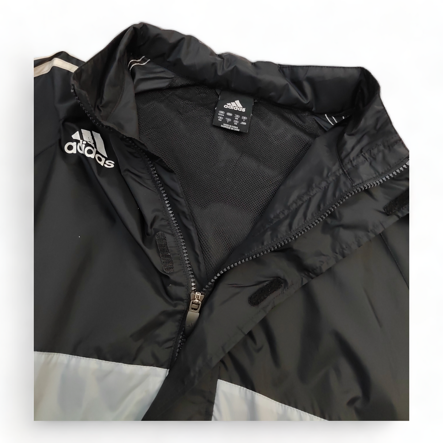 Adidas Windbreaker Men’s XL Black Raincoat