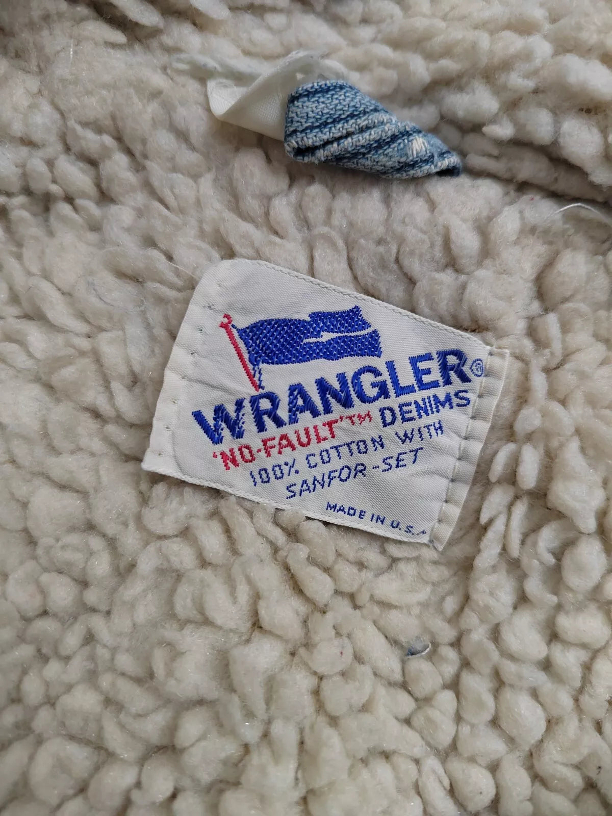 Vintage 70s Wrangler "No-Fault" Sherpa Lined Denim Jacket - Made in USA - Size S